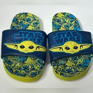 Star Wars Kids Slide Flip Flops/Sandals - Blue and Yellow Size 13/1